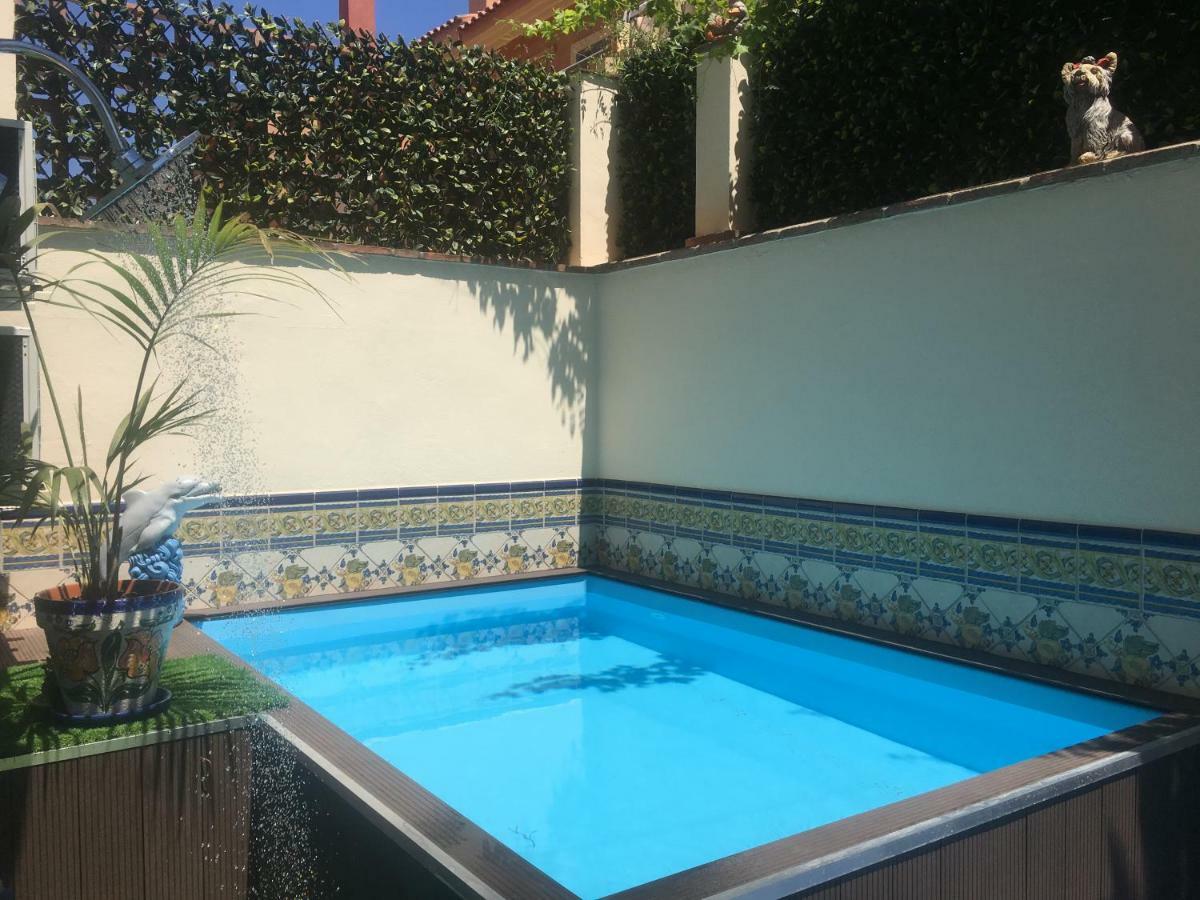 Apartment With Private Patio Fuengirola Exteriör bild