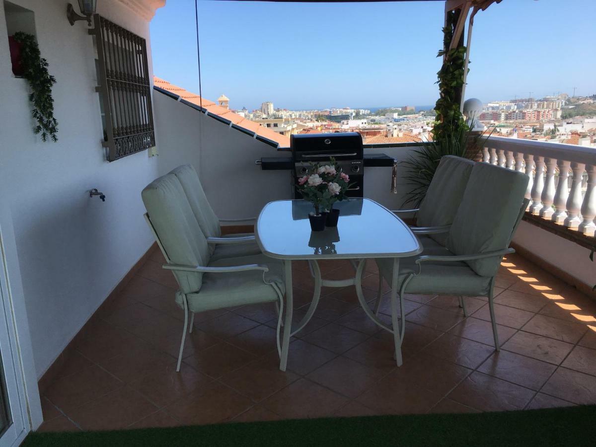 Apartment With Private Patio Fuengirola Exteriör bild