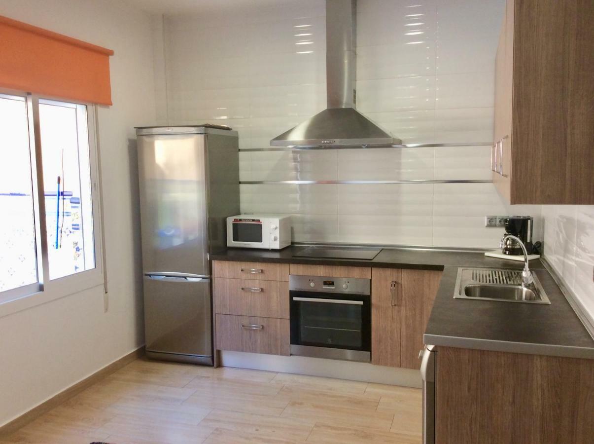 Apartment With Private Patio Fuengirola Exteriör bild
