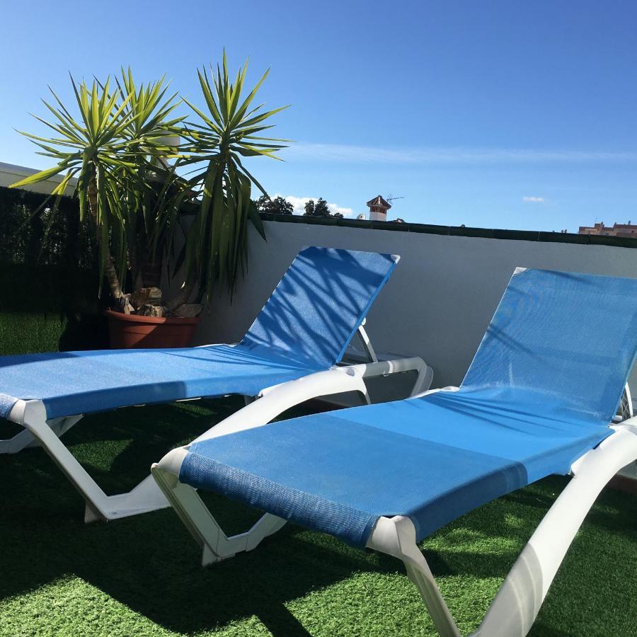 Apartment With Private Patio Fuengirola Exteriör bild